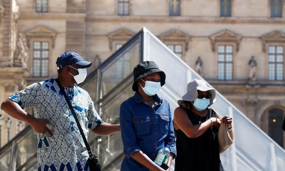 Κορονοϊός: Που κλείνουν τα κλαμπ και που ανοίγουν στην Ευρώπη